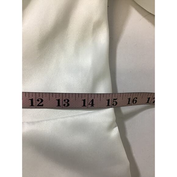 LULU'S L Chic Vow White Satin Off-the-Shoulder Bow Jumpsuit NEW B87 - Picture 8 of 12